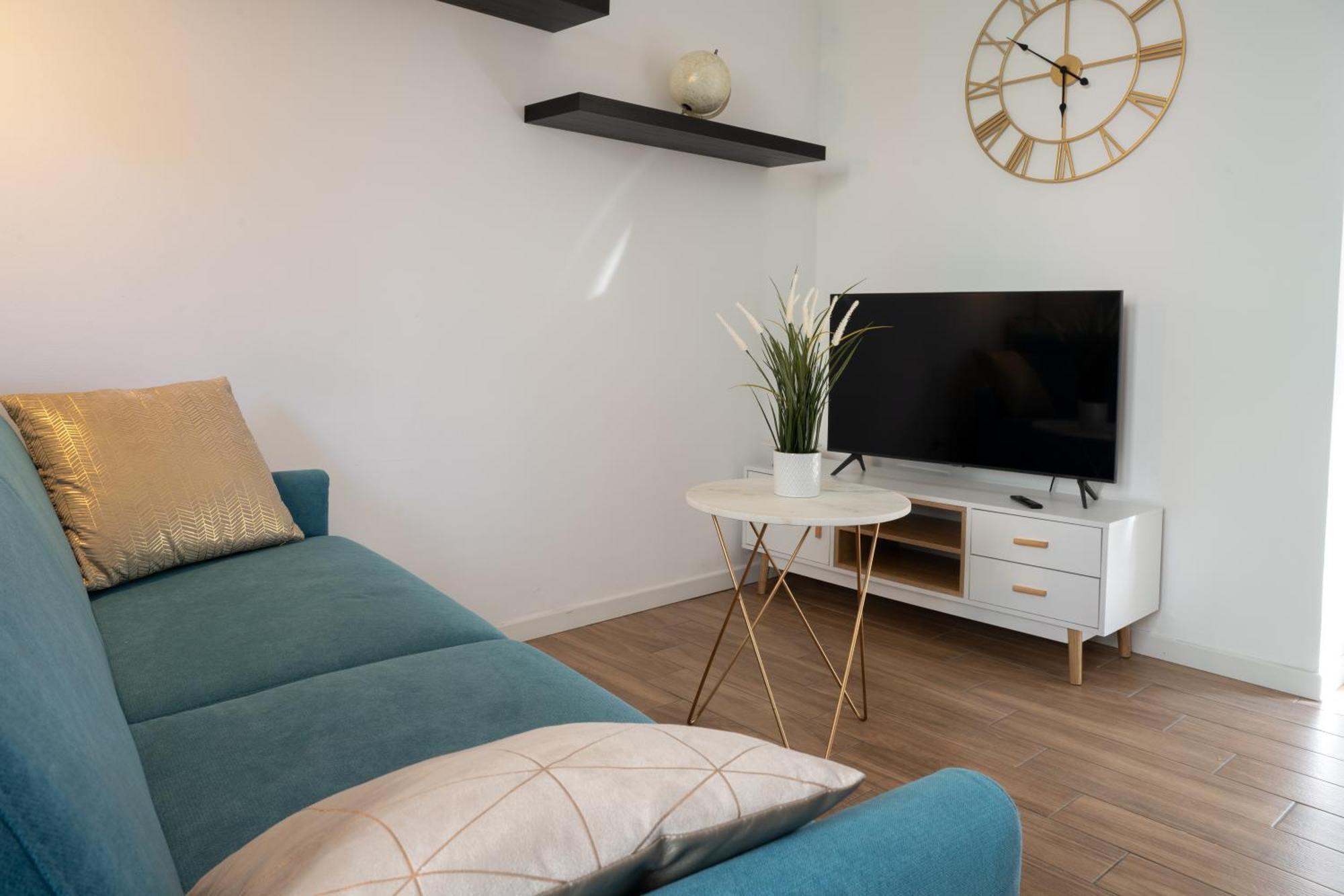 Lora Apartment,Free Private Parking, Self Check In,1 Como Dış mekan fotoğraf