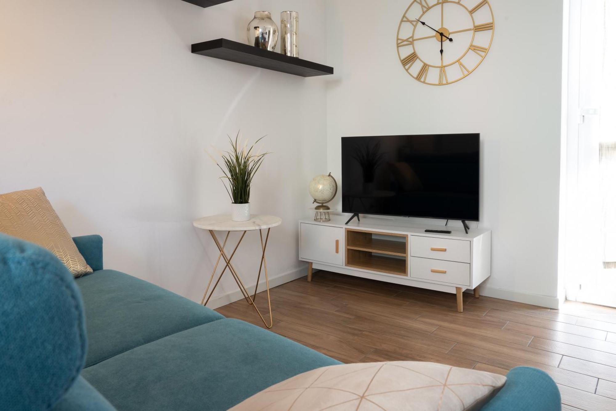 Lora Apartment,Free Private Parking, Self Check In,1 Como Dış mekan fotoğraf